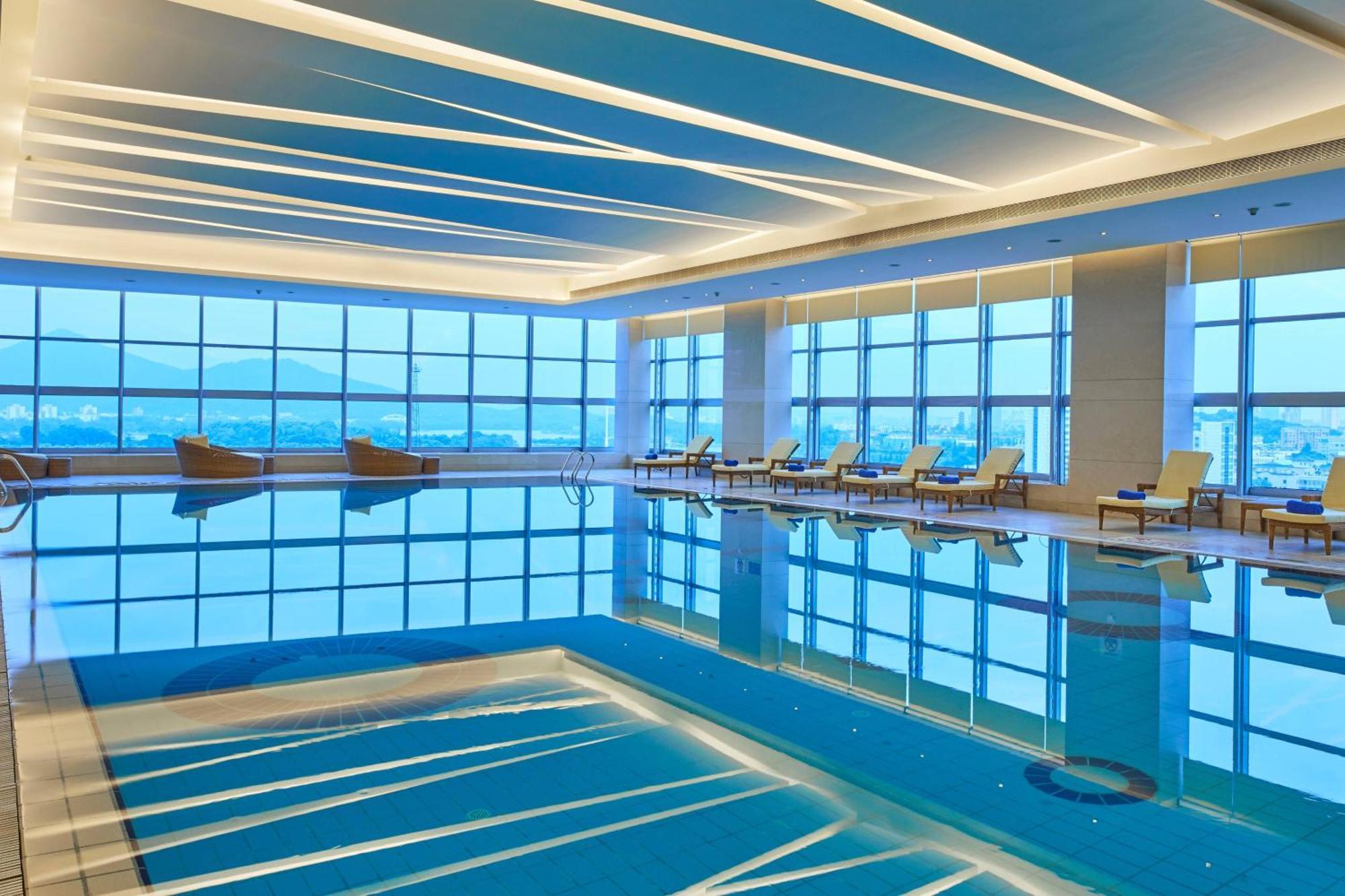 The Westin Nanjing Xuanwu Lake Bagian luar foto