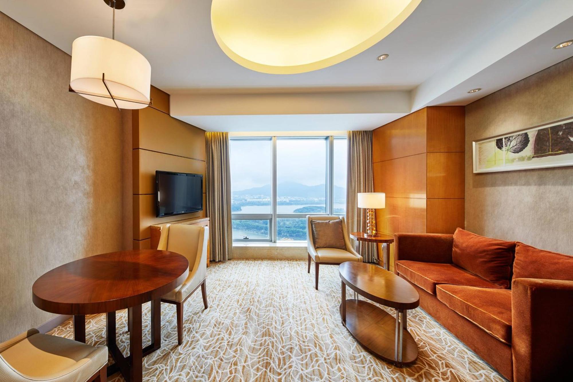 The Westin Nanjing Xuanwu Lake Bagian luar foto